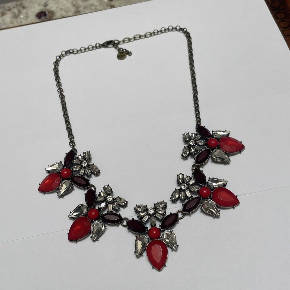 Signed T - Talbots Statement Bib Costume Necklace Brass Tone / Red Rhinestone